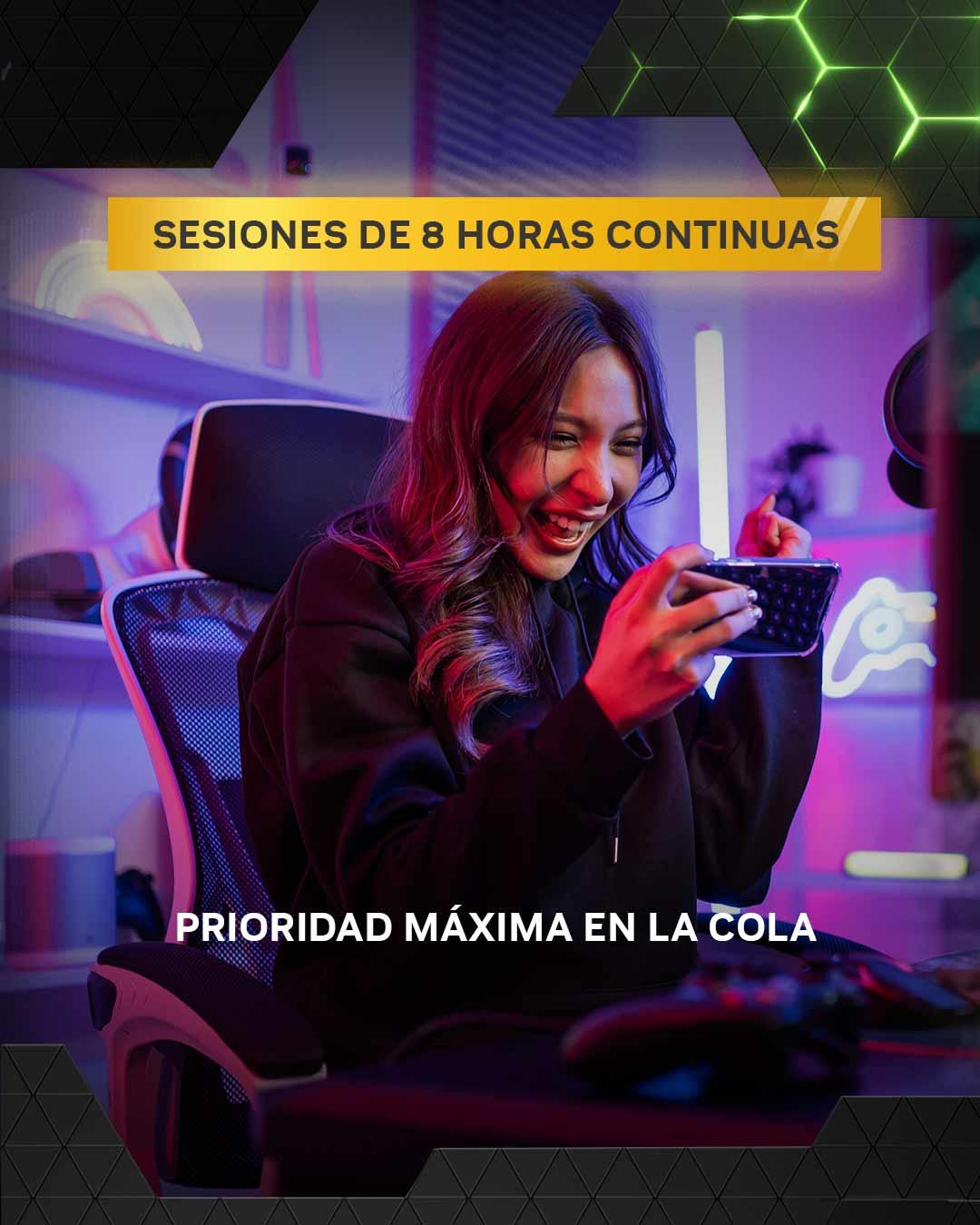 Gamer disfrutando de sesiones de 8 horas continuas con prioridad máxima en la cola, gracias a GeForce NOW powered by Digevo.